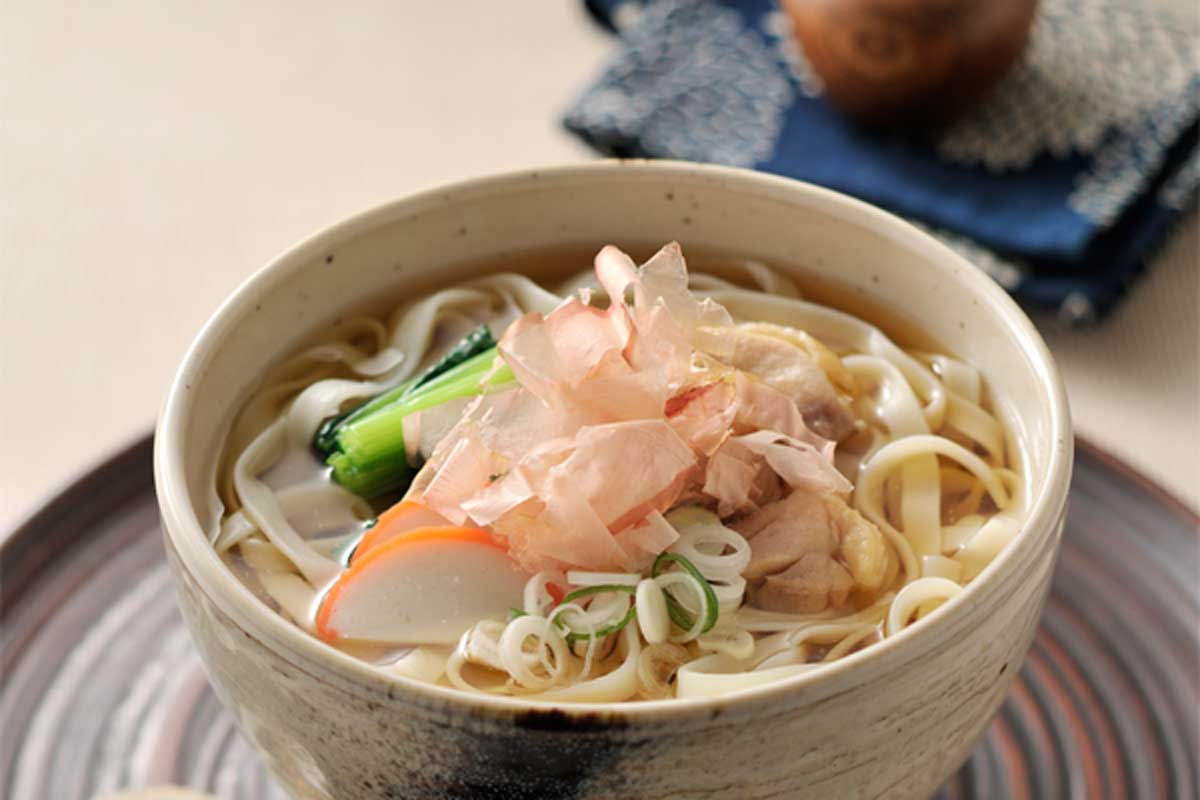 金トビ志賀 きしめん